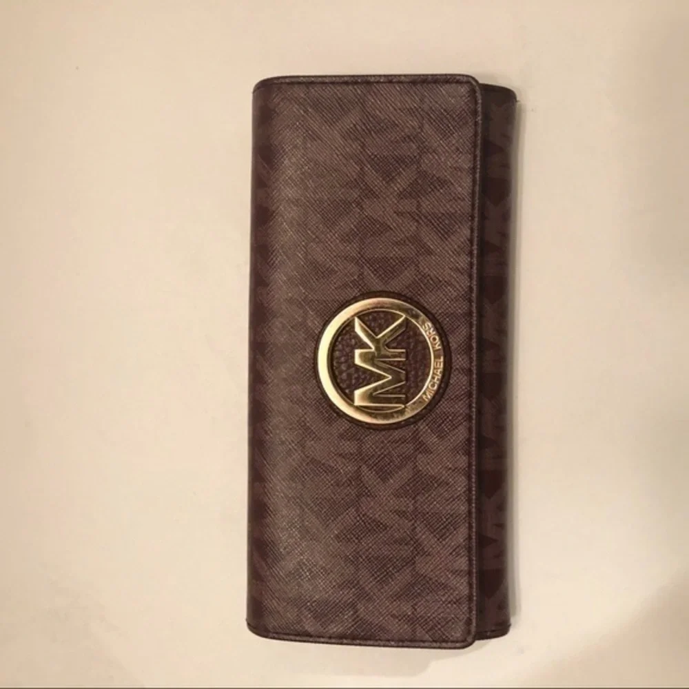 Michael kors burgundy red wallet logo